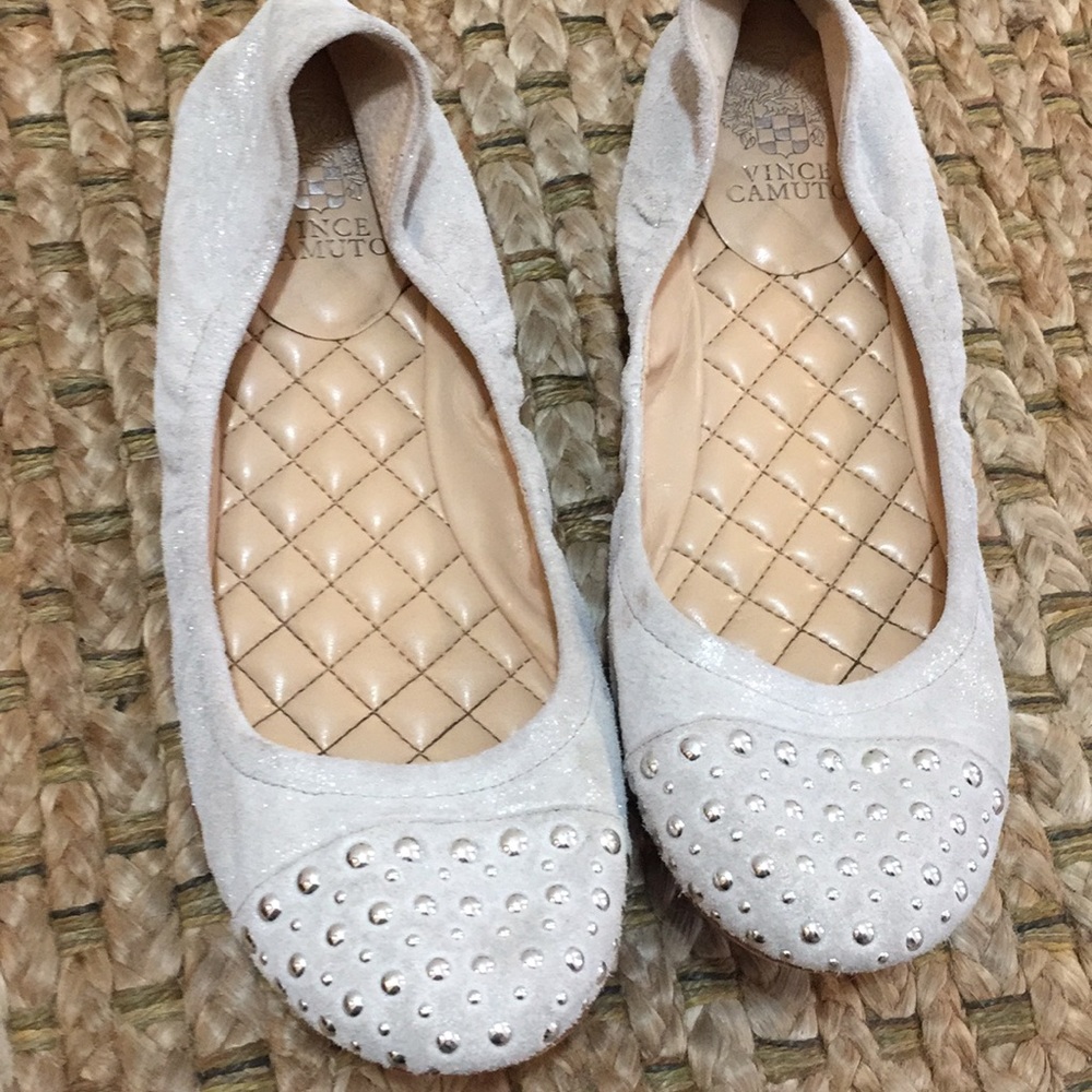 Vince Camuto Silver Studded Slip On Flats sz 11